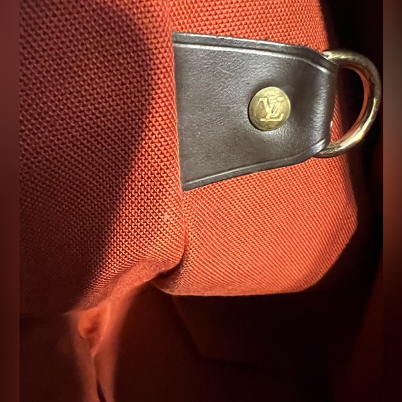 Louis Vuitton Damier Ebene Chelsea Tote - Picture 12 of 17